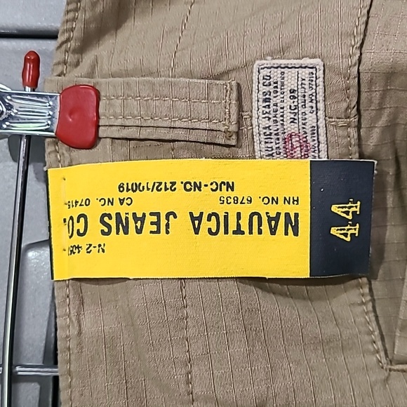 Nautica Men's Cargo Kaki Shorts Size 44 - Picture 7 of 14